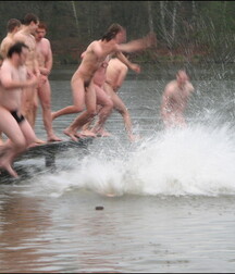 Dip in tre water twink porn 62167961cb581.jpeg
