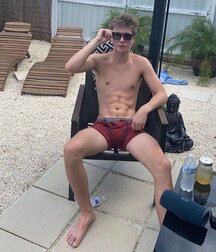 Hot boys twink tube solo selfies 62167a9028298.jpeg