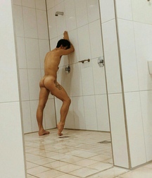 Shower boys wet and wild gay porn real 621b29a2edf4d.jpeg