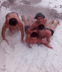 I’m not cold twink tube shirtless 621b2a3290432.jpeg