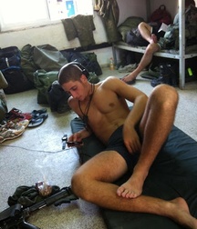 Hot boys summer bodies twink tube 621dbf682286f.jpeg