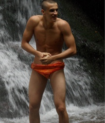Hot boys summer bodies twink tube 621dbf9326991.jpeg