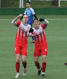 Young footballers Twink Tube Sports Boys 6224ca321cea1.jpeg