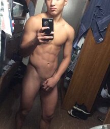 Sky selfie gay porn tube 623ff727ef6c5.jpeg