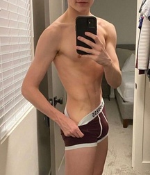 Selfie in underwear twink tube mirror image 624322da1d52c.webp
