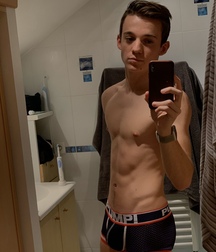 Selfie in underwear twink tube mirror image 624322ff15ff6.jpeg
