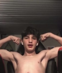 Sexy biceps twink tube boys flex 624323dabf81d.jpeg