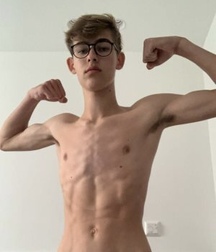 Sexy biceps twink tube boys flex 624323debe47f.jpeg