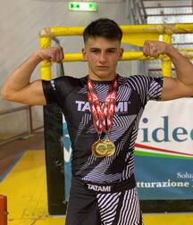 Sexy biceps twink tube boys flex 624323ee3cb39.jpeg
