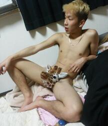 Funny young Asian boys cover play 624946b69ba83.jpeg