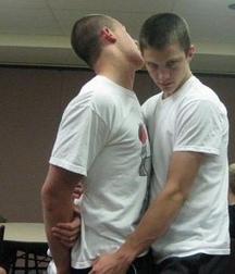 Cute friends teen gaytube boy mix 624947f307861.jpeg