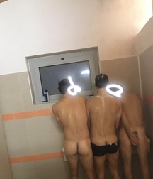 Locker room straight party (funny boys) 624c7b8f9bc5b.jpeg