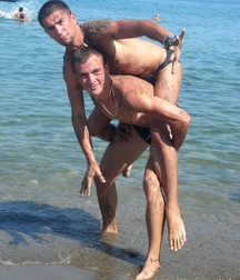 I lift you up 62512bf09fdae.jpeg