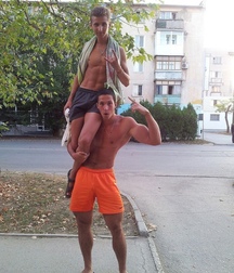 I lift you up 62512bf9ebce0.jpeg