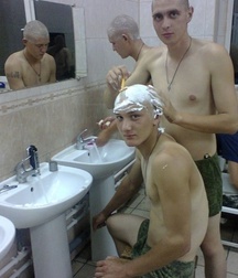 Soldiers built twink guys fun tube 625c07baf04f7.jpeg