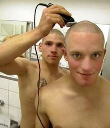 Soldiers built twink guys fun tube 625c07bced12a.jpeg