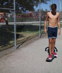 Skateboard twink public tube boys 625ee5dd1d293.jpeg