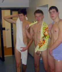 Sexy boys and towel sporty twink tube guys 62623e28f2dc9.jpeg