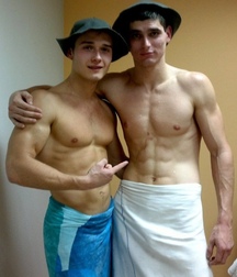 Sexy boys and towel sporty twink tube guys 62623e3e38c31.jpeg