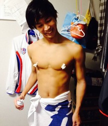 Sexy boys and towel sporty twink tube guys 62623e513d9e9.jpeg