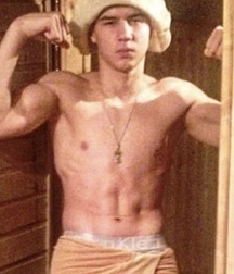 Biceps muscles twink tube shirtless flex 6267f027b25c4.jpeg