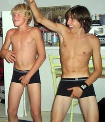 Cute and nice friends twink tube athletic 6267f1737b91d.jpeg