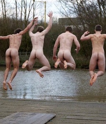 Dive naked twink tube guys 626f49ef8cc70.jpeg