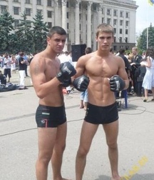 Warriors Twink Tube Fight 62786d2f781b7.jpeg