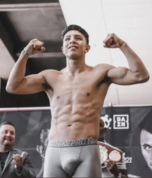 Sexy guy flex preform public twink tube 627d6d133f133.jpeg