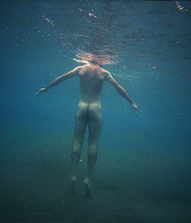 Naked underwater guys outdoors porn 628664202eff3.jpeg