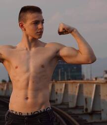 Sexy flex twink tube guys strong 629ceca1ad6ec.jpeg