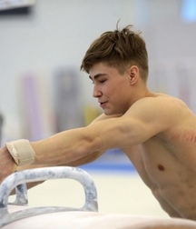 Sexy sport guys flex twinks athletic best 629f6db9bfb36.jpeg