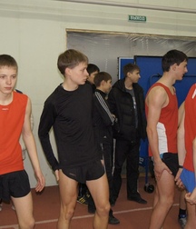 Sexy sport guys flex twinks athletic best 629f6dc10219e.jpeg