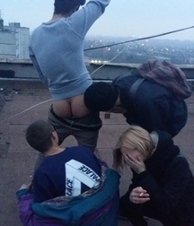 Funny ass nude boys guys 62b2bb11aa05b.jpeg