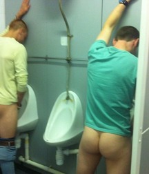 Public urinal boys straight caught 62bd3b917a733.jpeg