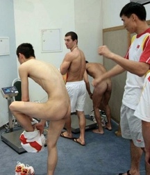 An indiscreet look in locker room boys porn 62c15670545c1.jpeg
