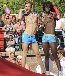 Love in black and white twink tube guys 62daf03b3bb22.jpeg
