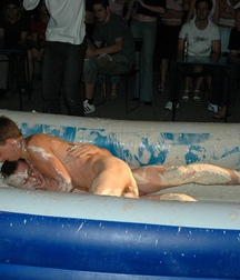 Funny fight twink porn couple 62e2b9293481a.jpeg