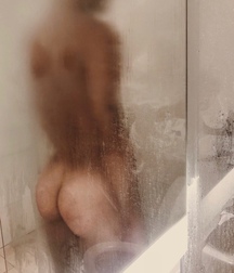 In shower glass twink tube tube 62e6d69cbba41.jpeg
