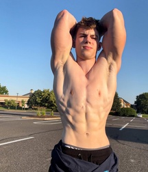 Sexy armpits guys flex twink tube stretch boys 62f677c7842cc.jpeg