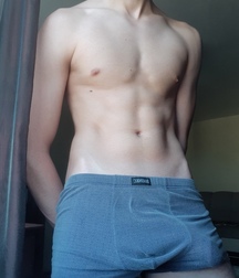 Bulge cock twink covered hardon porn 62fa7ff3cc445.jpeg