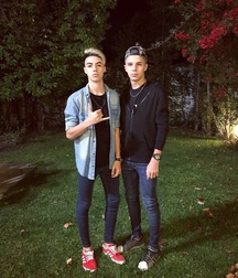 Friends twink tube nice 630a7cceb331e.jpeg