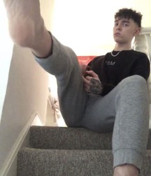 Guys that will step on your face 6053f39fbaf86.jpg