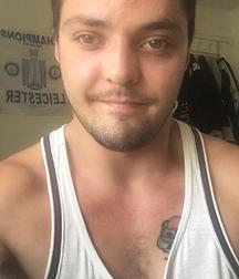 Straight lad New pics 5af1f14b574eb.jpg