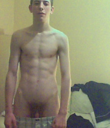 Straight lads 5c5735410e66b.jpg