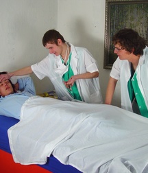 Young Boys Playing Doctor 58b9c8a23421d.jpg