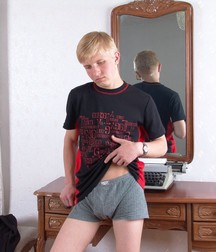 Large photo set of Hot Blond 58f3b32923aaf.jpg