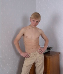 Large photo set of Hot Blond 58f3b41ab6aa6.jpg