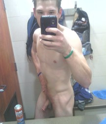  Hot Selfie Boys 58f496a424c2d.jpg