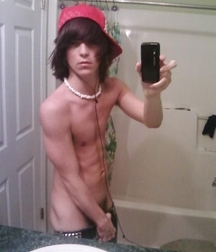  Hot Selfie Boys 58f496b9783d1.jpg